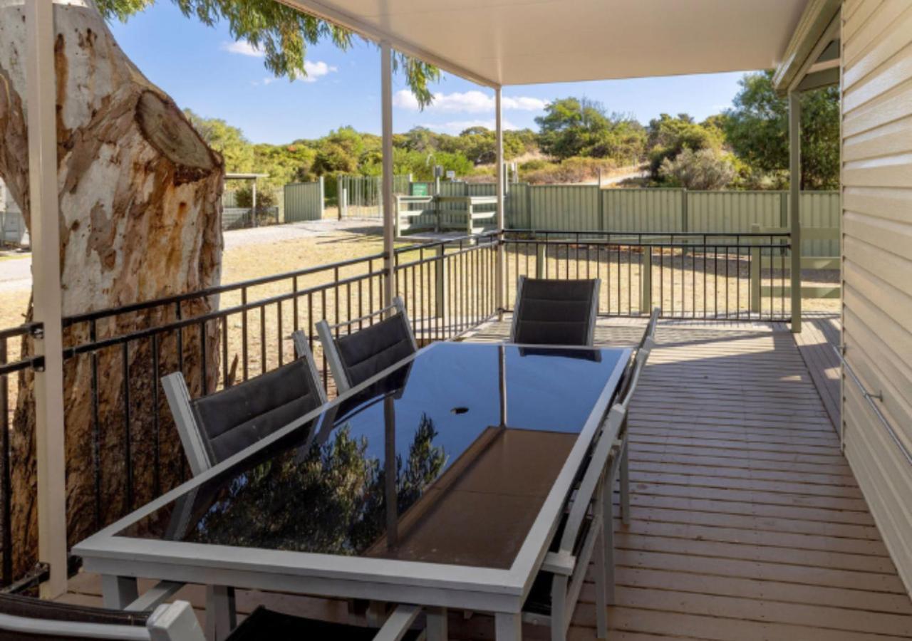 Beachside Holiday Park Normanville Bagian luar foto